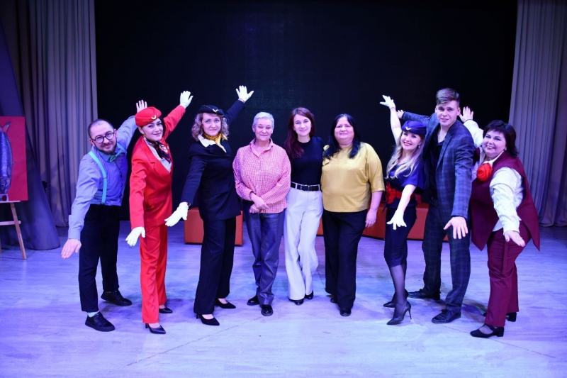 Первые гастроли